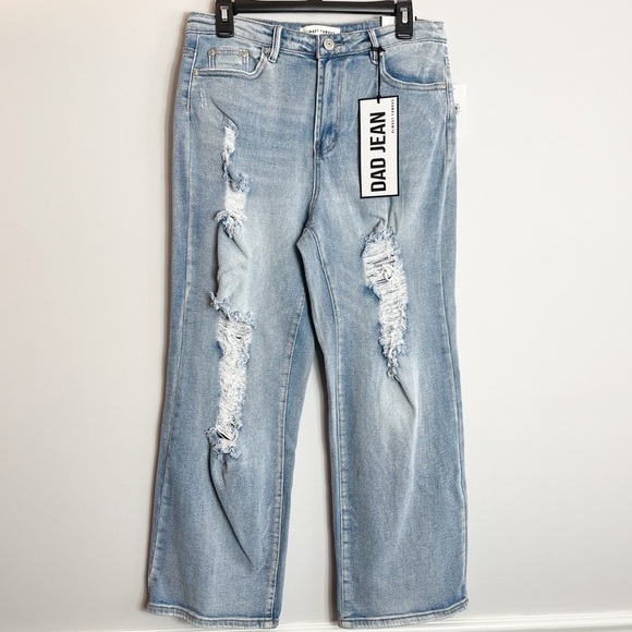 Almost Famous 9 Women's  Ripped Distressed Dad Jeans NWT - Picture 1 of 12